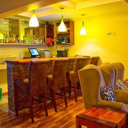 Brownie'S Guesthouse Lake Elementaita Bagian luar foto
