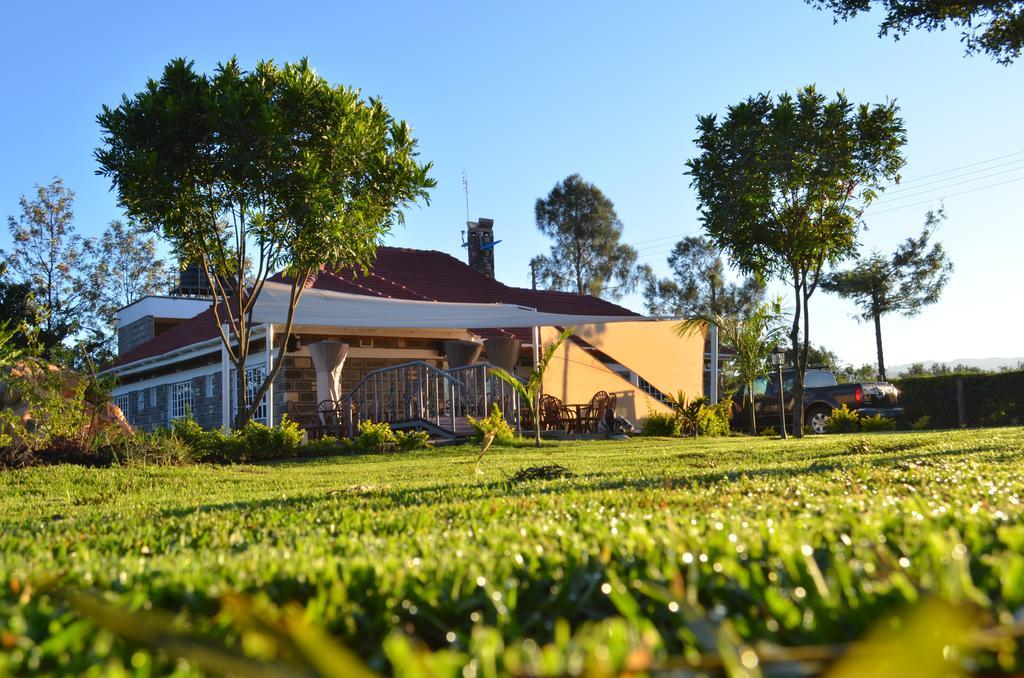 Brownie'S Guesthouse Lake Elementaita Bagian luar foto